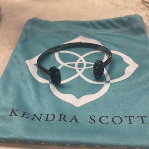 Kendra Scott bracelet